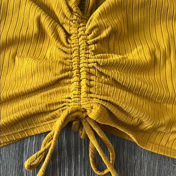 Yellow Ruched Tank Top - Picture 2 of 3